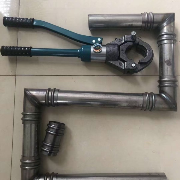 新民鑫亿呈冷却管
